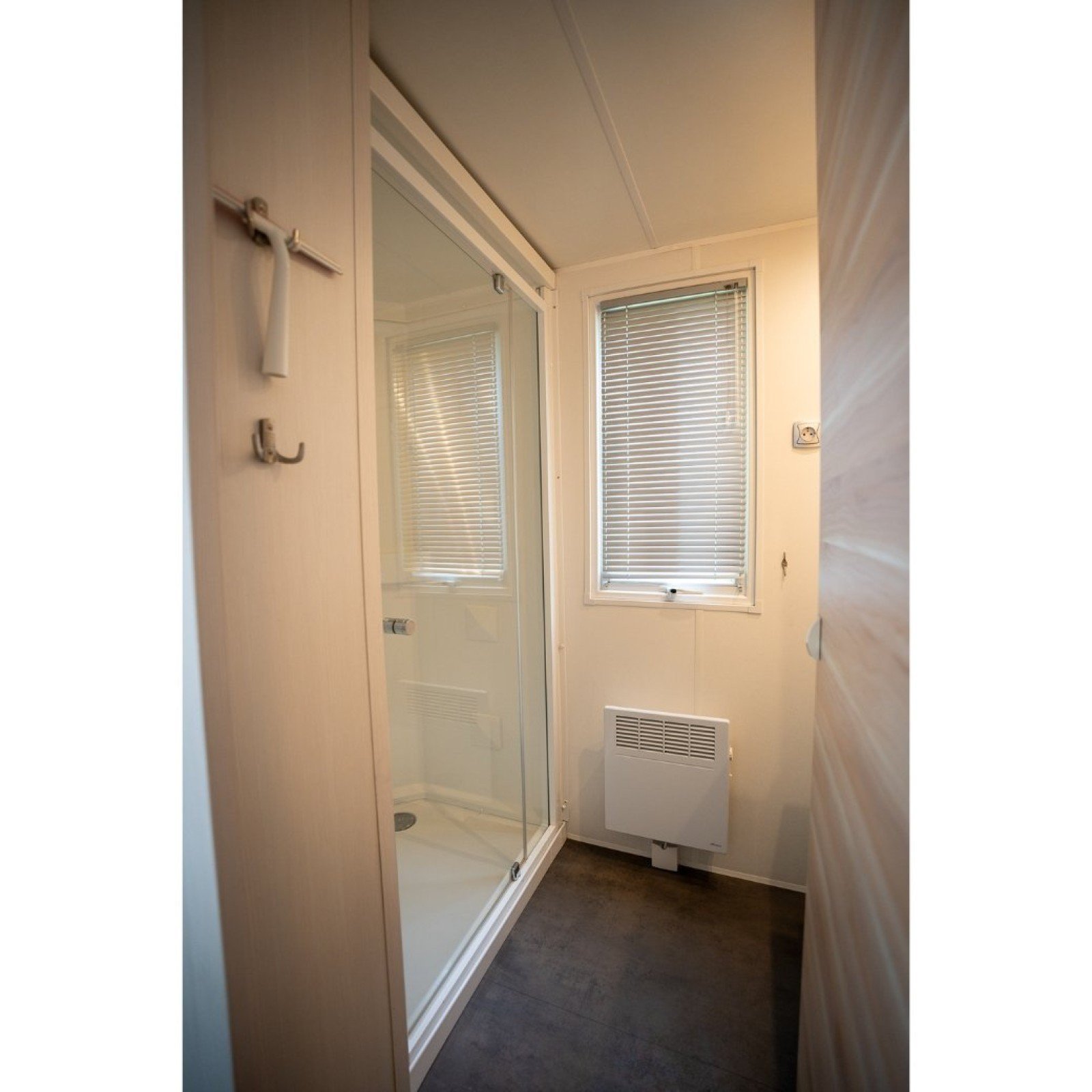 4 persoons luxe caravan 12