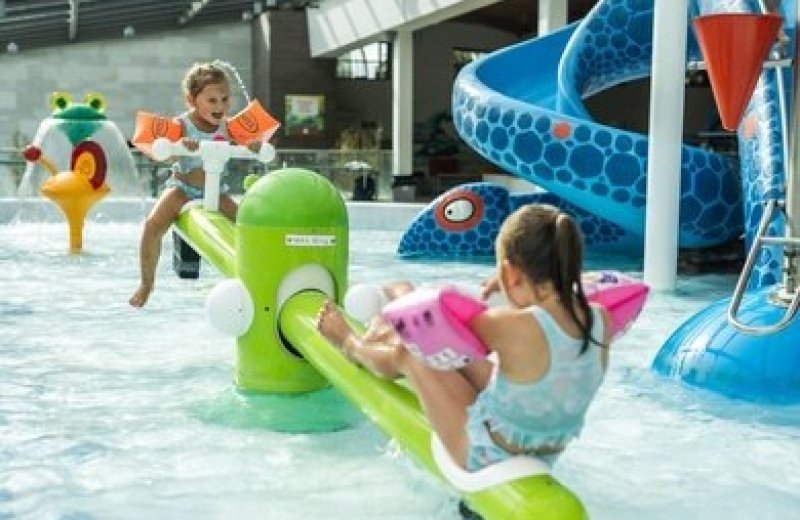 77f3a8b9e1a3f2a302b2d506bba8ead4