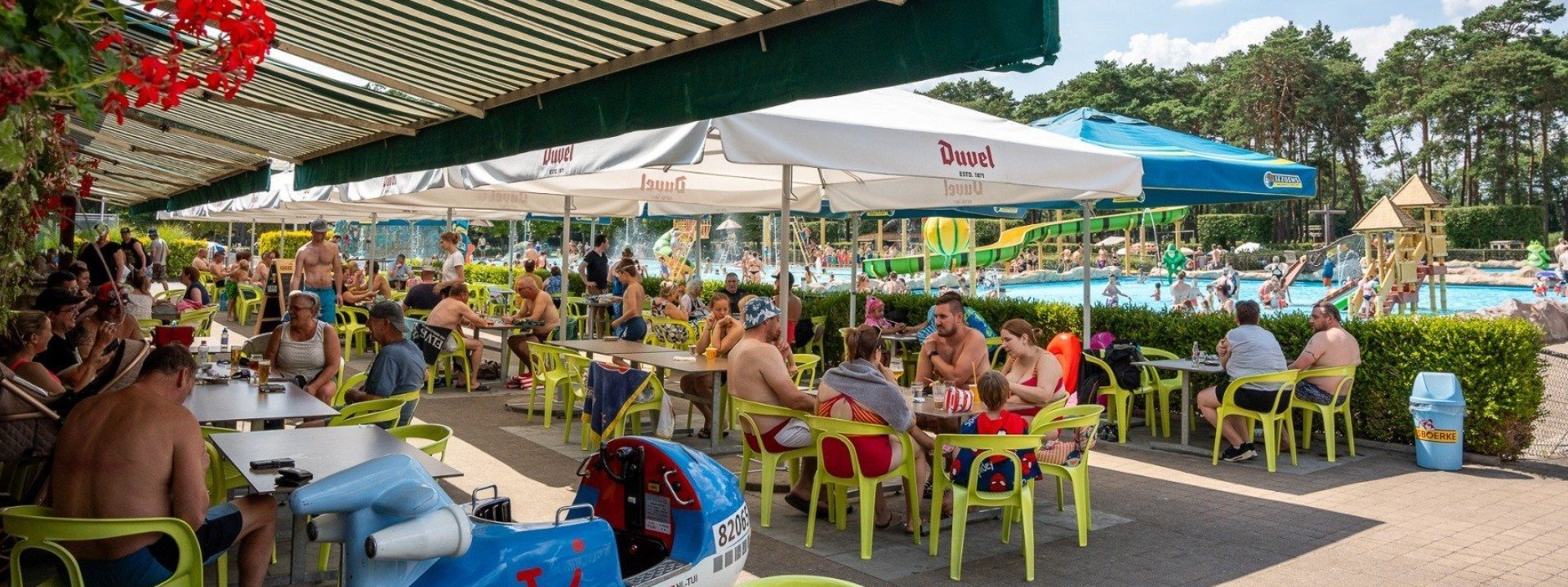 Machen Sie einen Halt in unserem Fahrradcafé mit Brasserie
