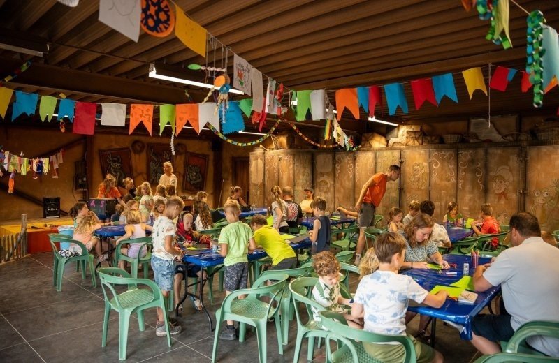 Kindercamping met animatie