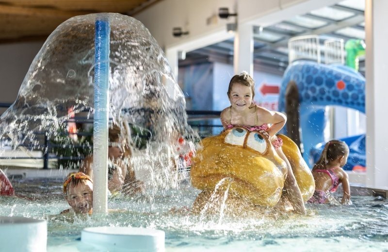 Lago Pelt – Hallenbad